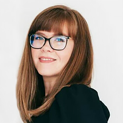 Наталья Захарова, руководитель клиентского сервиса в «Скорозвоне»